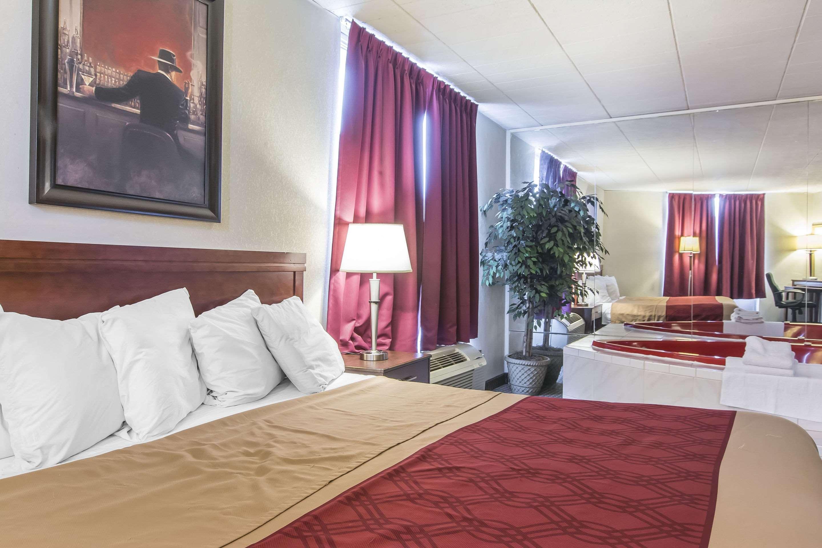 Econo Lodge Orillia Kültér fotó