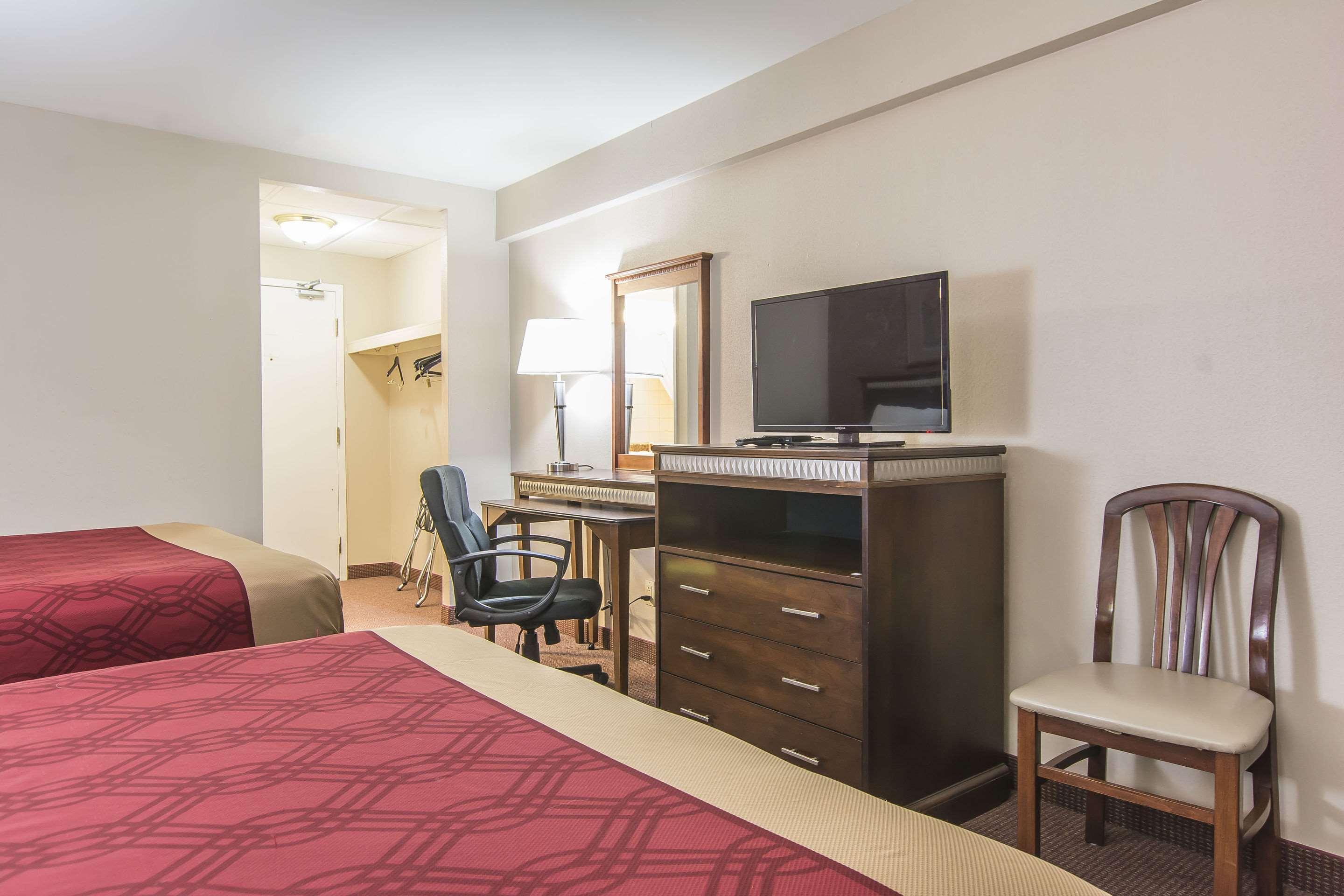 Econo Lodge Orillia Kültér fotó