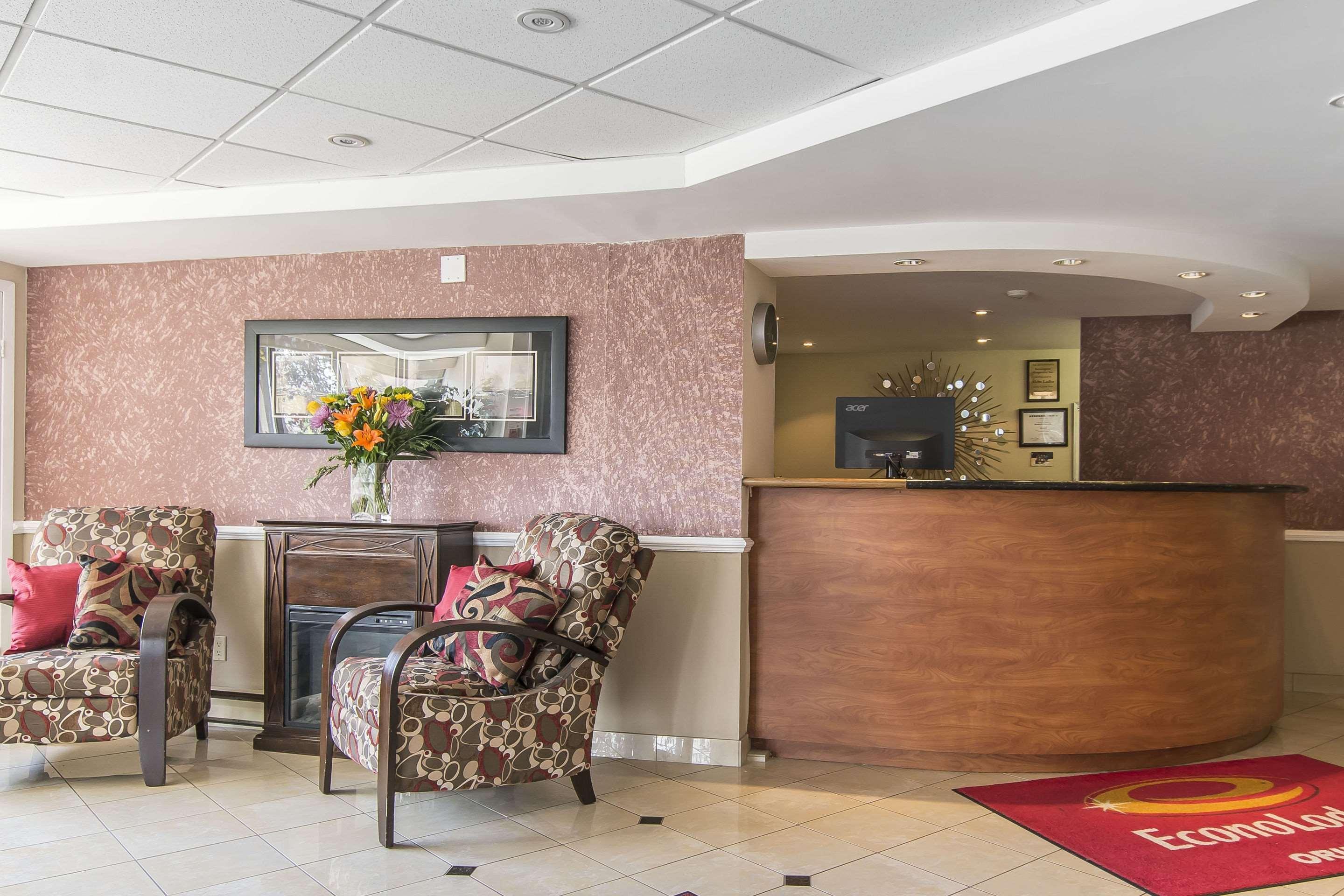 Econo Lodge Orillia Kültér fotó